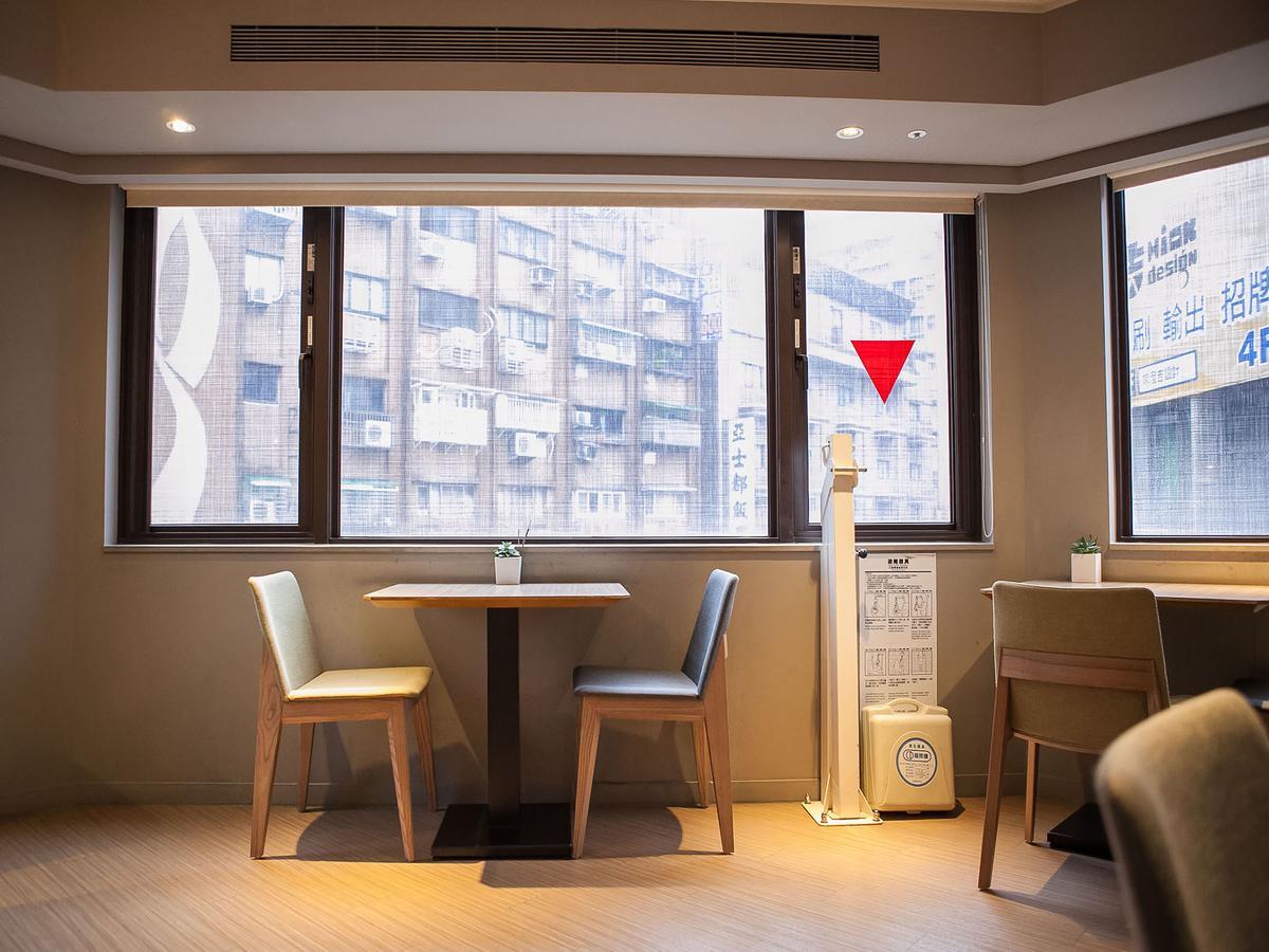 Royal Inn Taipei Linsen - Huashan 1914 Creative Park Kültér fotó