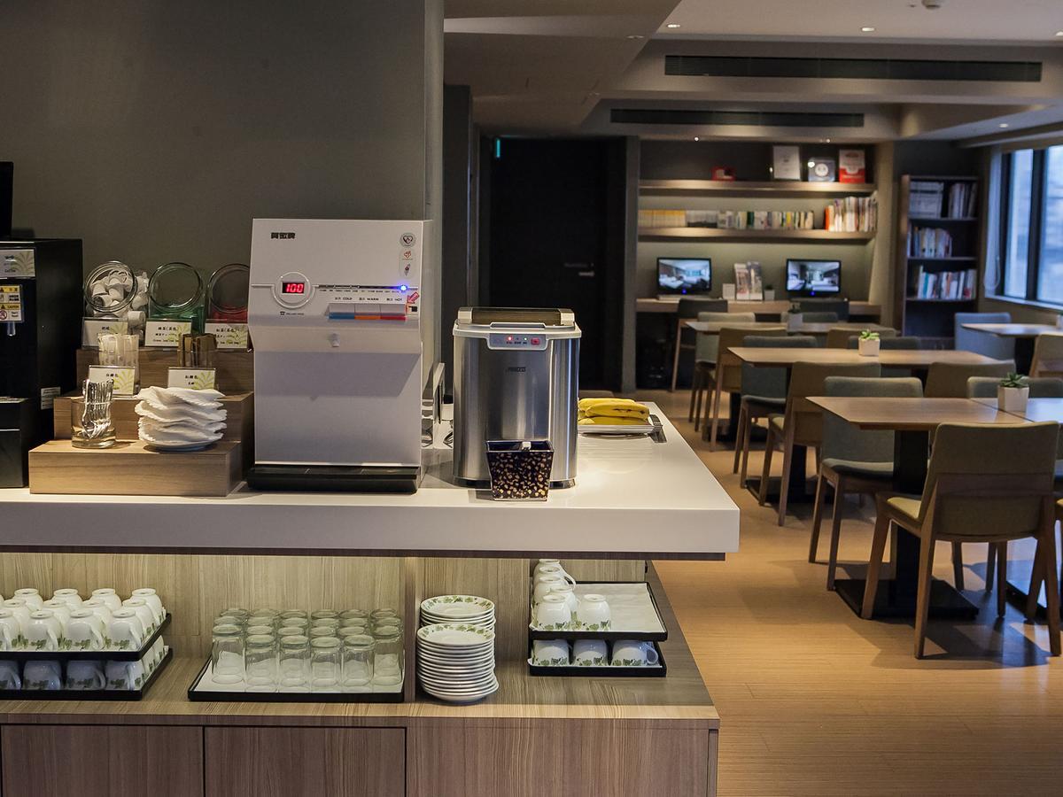 Royal Inn Taipei Linsen - Huashan 1914 Creative Park Kültér fotó